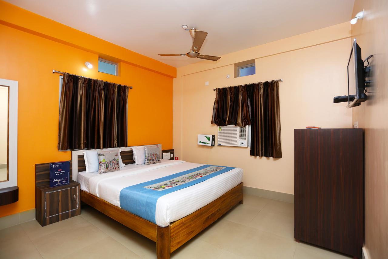 Krishna Residency Puri Bagian luar foto
