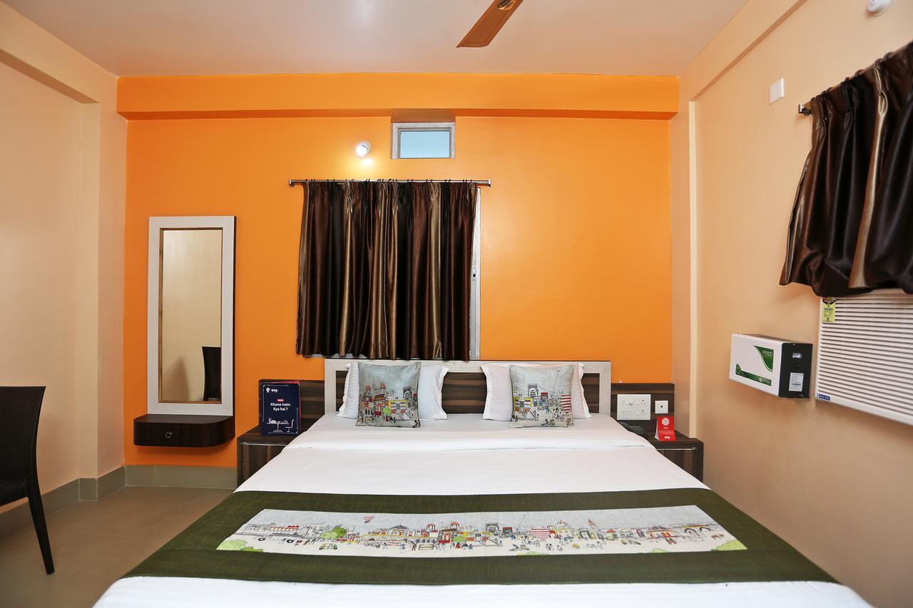 Krishna Residency Puri Bagian luar foto