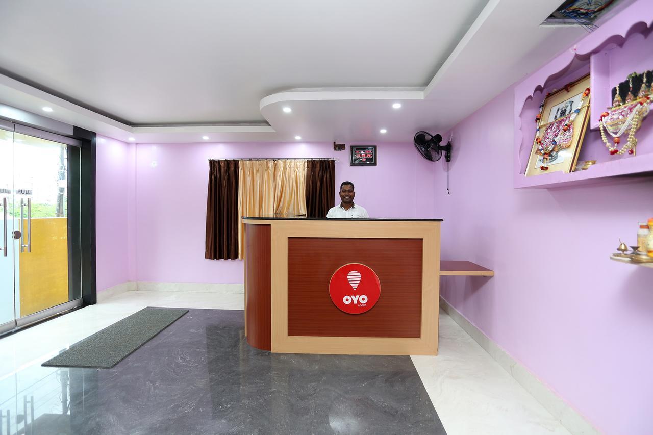 Krishna Residency Puri Bagian luar foto